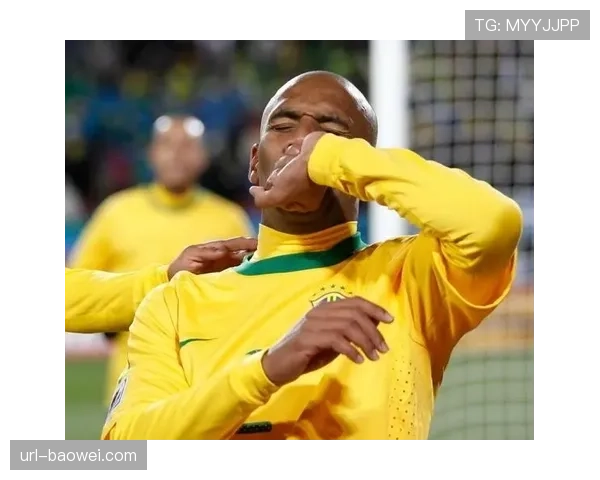 官方宣布：圣埃蒂安签下巴西后卫，加强后防